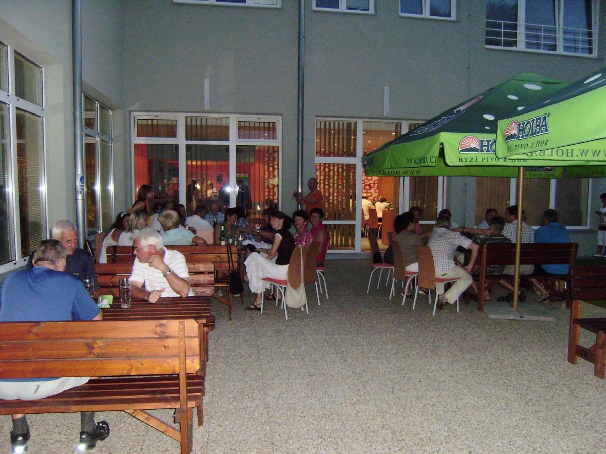 Sport Hotel Ticha Orlice Ústí nad Orlicí エクステリア 写真